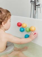 Happy Baby Игрушки на присосках для ванной, разноцветные пузыри, 6 шт { 17087 } 